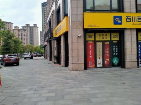 上海嘉定北胜竹路2600号，新开发住宅底商，餐饮商铺各种面积段可投资可自营
